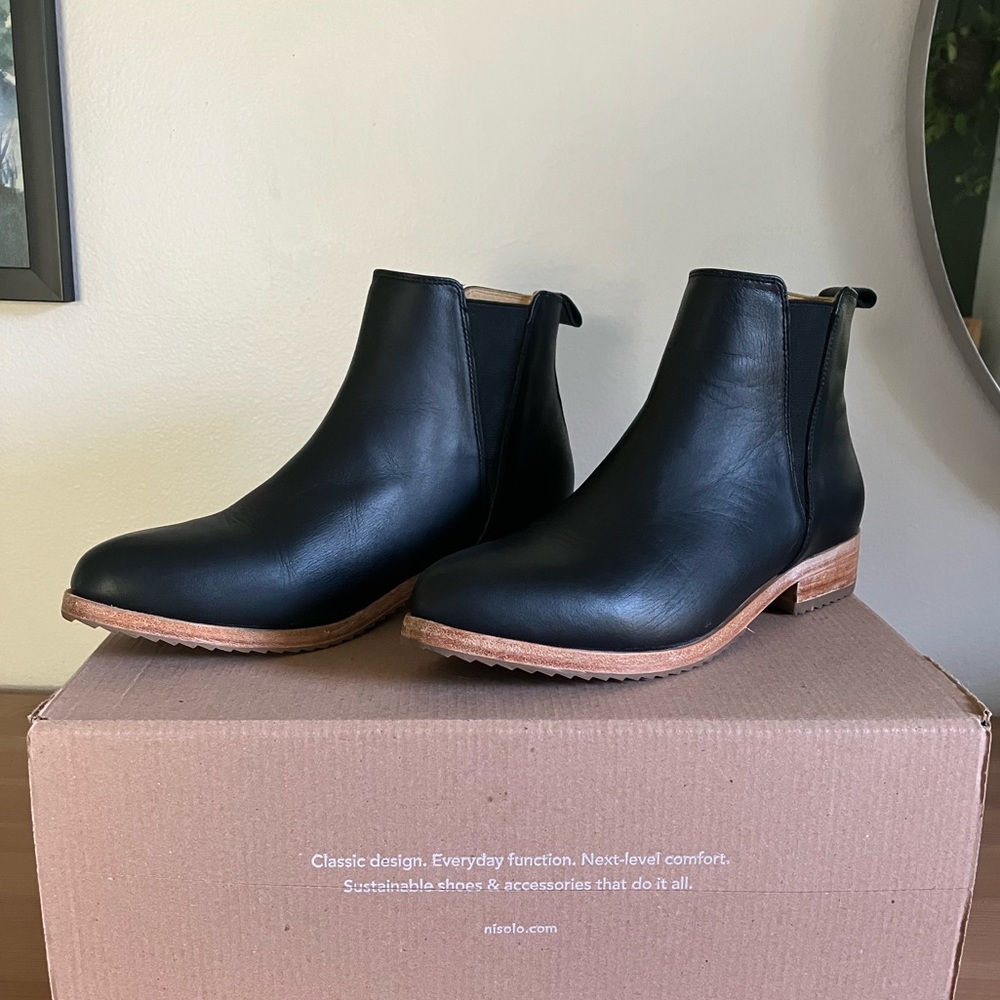 Nisolo Everyday Chelsea Boot